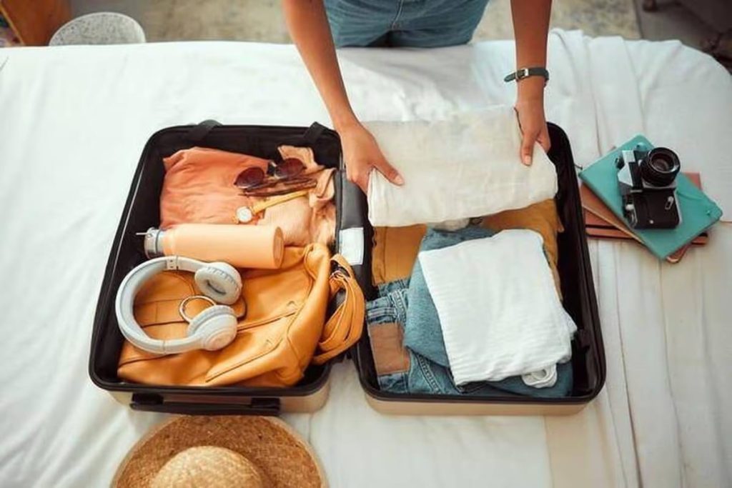 Compresser ses vêtements : est-ce que cela les froisse vraiment ?