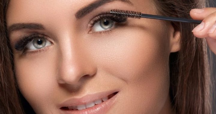 Rehaussement de cils coréen : la méthode sans colle qui remplace le lash lift classique