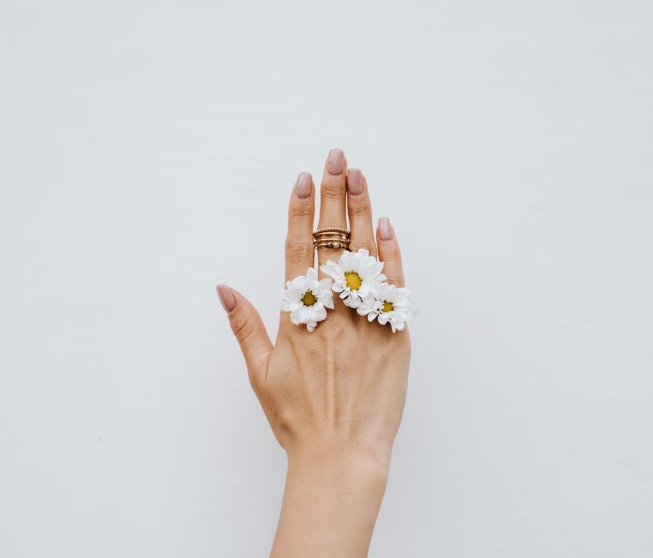 Entretenir ses bijoux en or : les vrais gestes