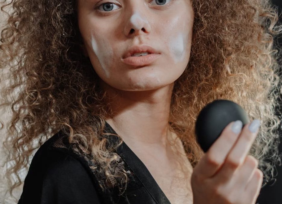 Routines capillaires cheveux bouclés 2026 : guide complet